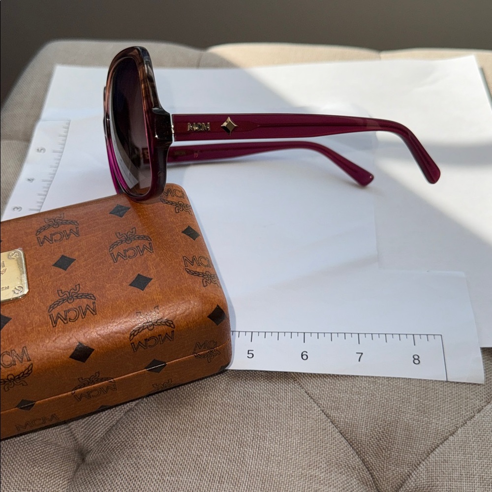 MCM NWT Authentic Women's Oversized Acetate Frame Sunglasses - Picture 5 of 13
